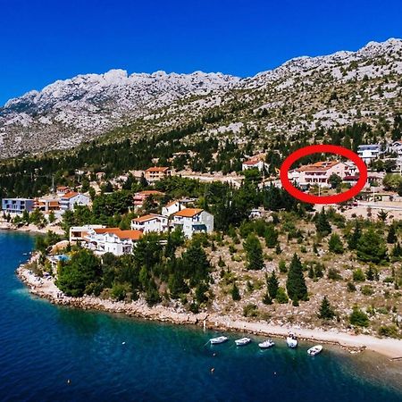 Apartments By The Sea Starigrad, Paklenica - 16421 Eksteriør bilde