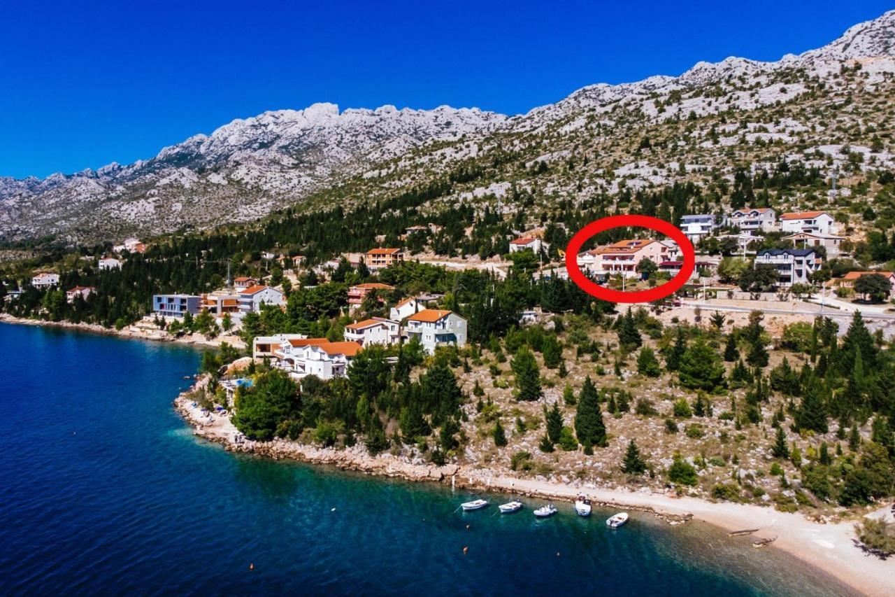 Apartments By The Sea Starigrad, Paklenica - 16421 Eksteriør bilde