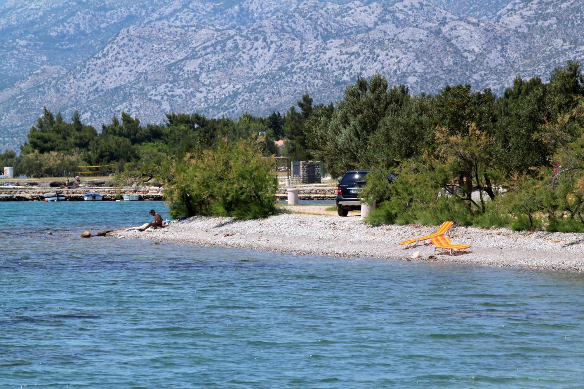 Apartments By The Sea Starigrad, Paklenica - 16421 Eksteriør bilde