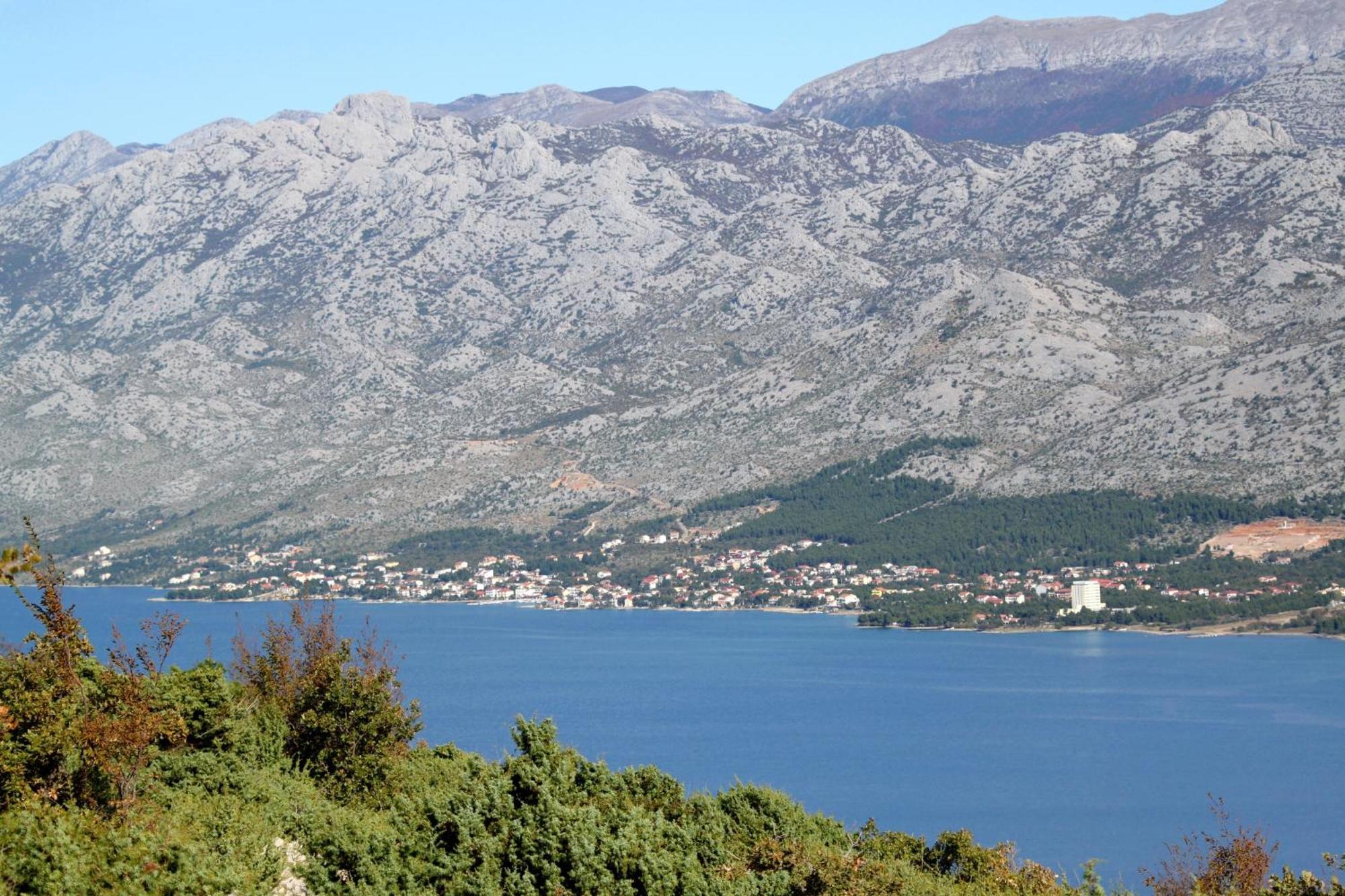 Apartments By The Sea Starigrad, Paklenica - 16421 Eksteriør bilde